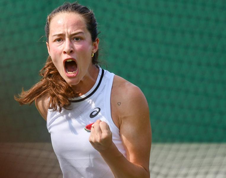 Zeynep Sönmez, Xinyu Wangı Wimbledonda yenerek tarih yazdı