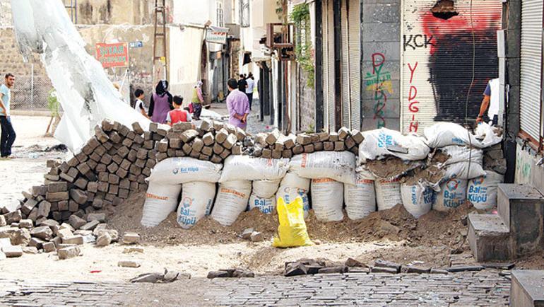 Şırnak'ta sokaklar karıştı eller tetikte! Son durum fena - Resim: 3