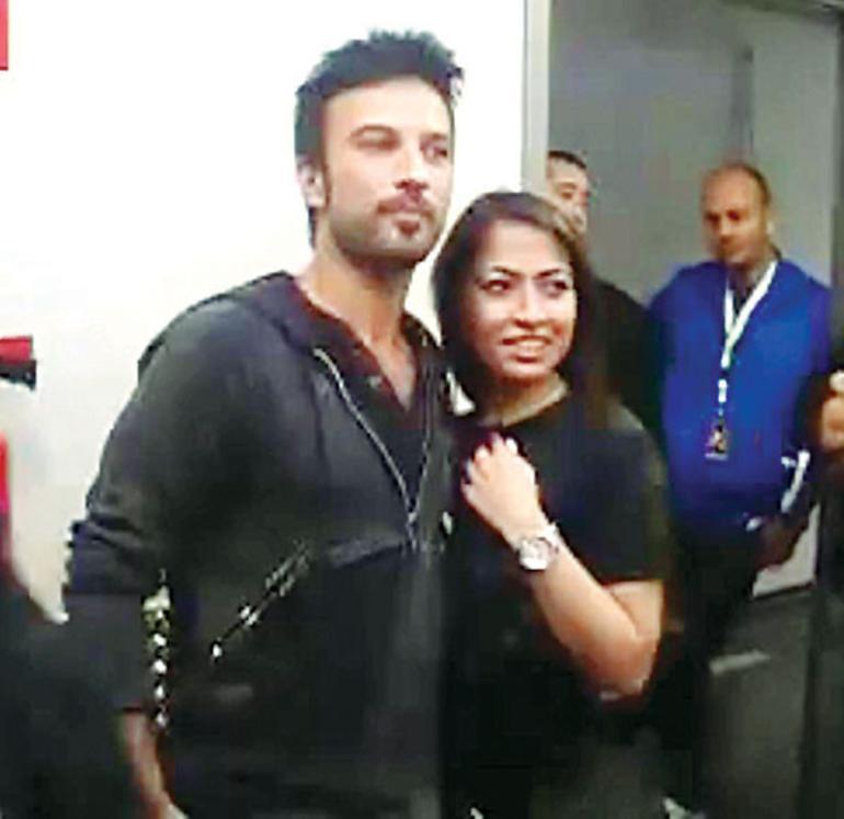 Tarkan ve evleneceği kız Pınar Dilek'ten ilk poz! - Resim: 0