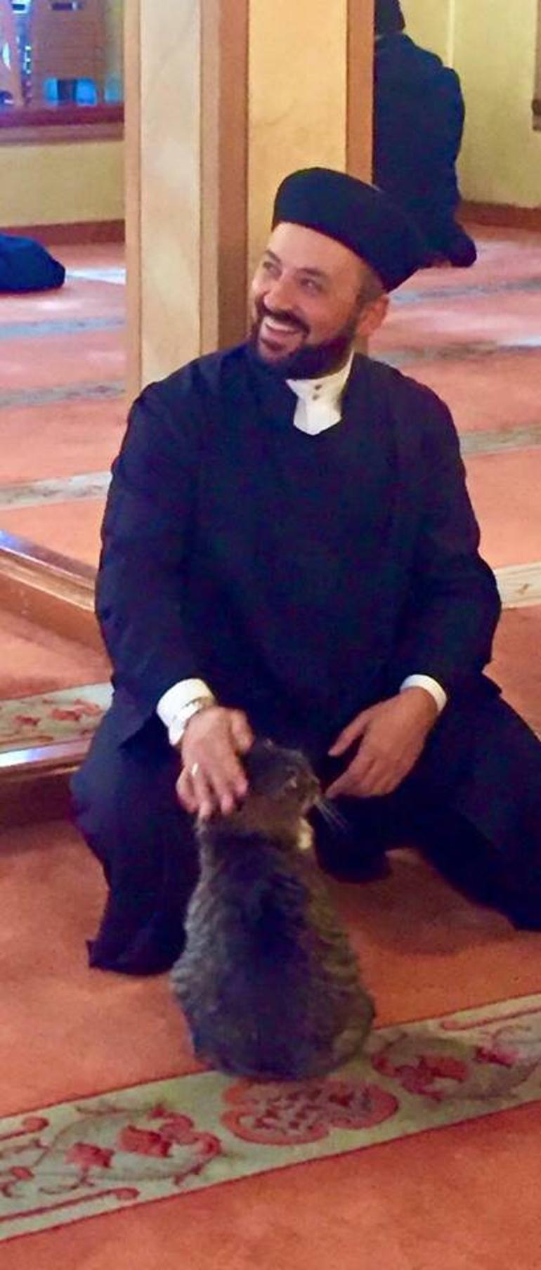 Kedi sever imam Mustafa Efe anlattı