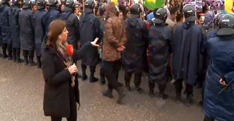 Erbil'de PKK yanlıları gazetecilere saldırdı - Resim: 1