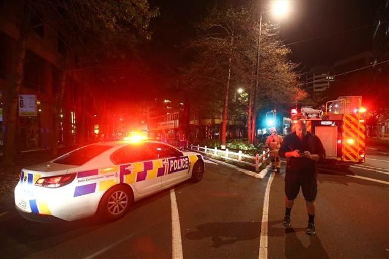 Yeni Zelandada 7.8 büyüklüğünde deprem Tsunami alarmı...