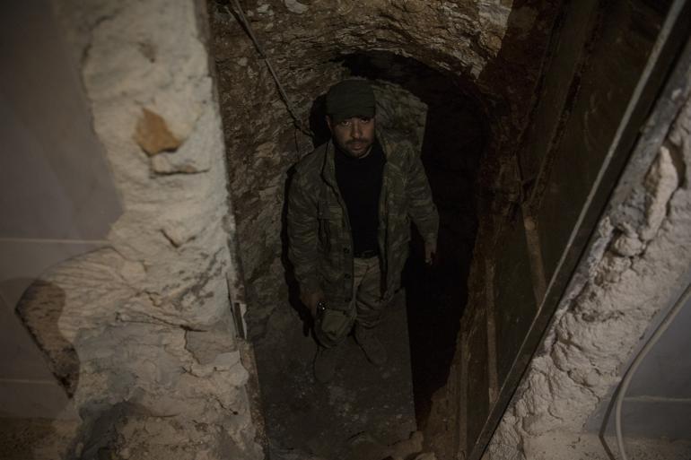 DEAŞın tünellerine girildi İşte o görüntüler...