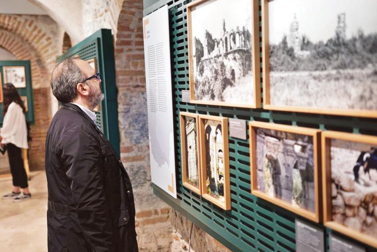 ‘Picturing a Lost Empire’ at ANAMED exhibition
