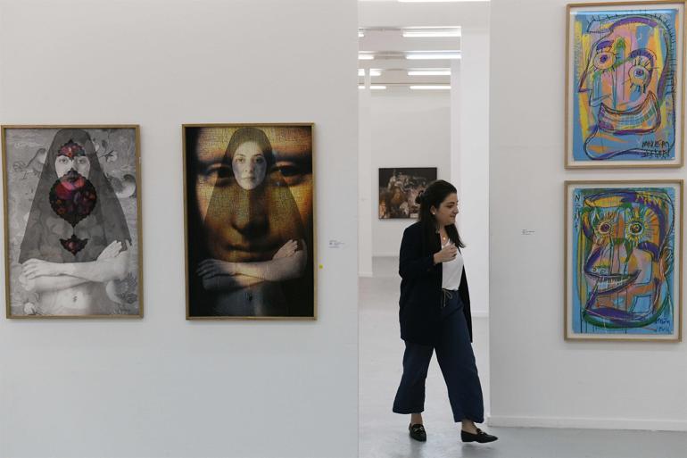 Struggling galleries cast shadow over Art Basel opening