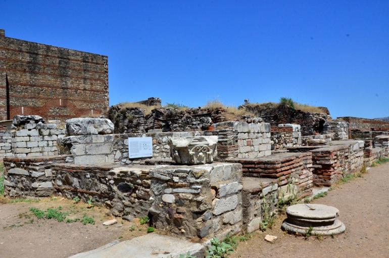 Thermal heating used in ancient city of Sardis