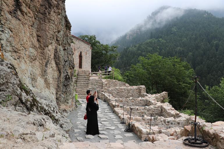 Sümela Monastery still draws visitors to Trabzon