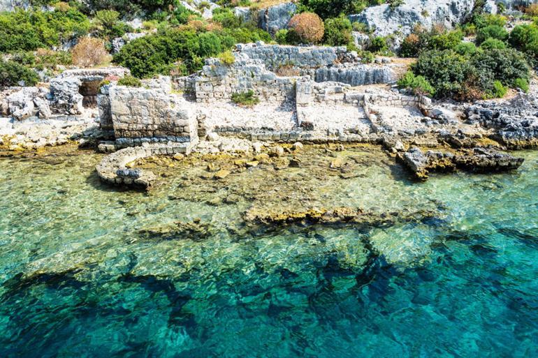 Dance with water: Kayaking tours in Turkey