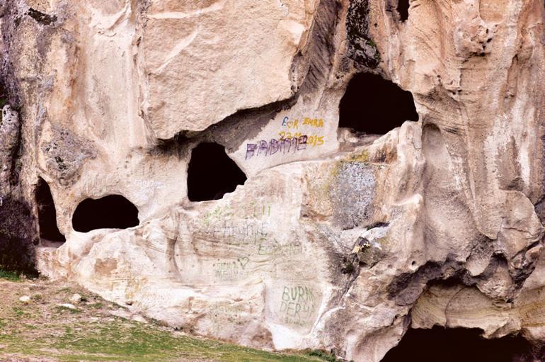 Vandals destroy history in Phrygian Valley