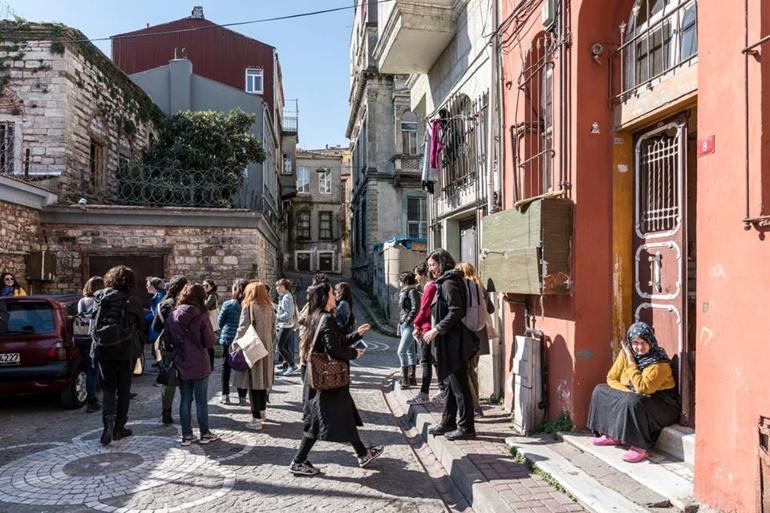 ‘Gender and Memory Walks’ unearth hidden secrets of Istanbul