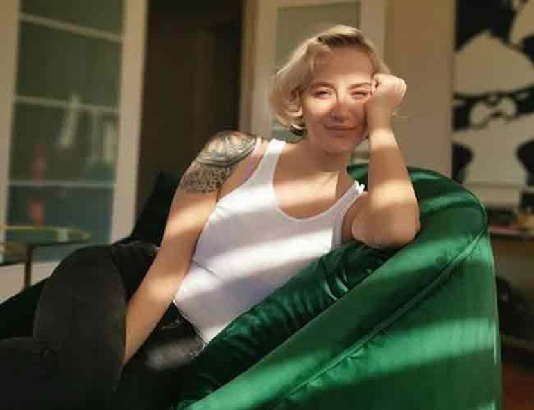 Terror charges against Turkish model Didem Soydan dismissed