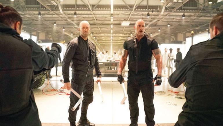 Yer yer hızlı, az öfkeli, az biraz komik...