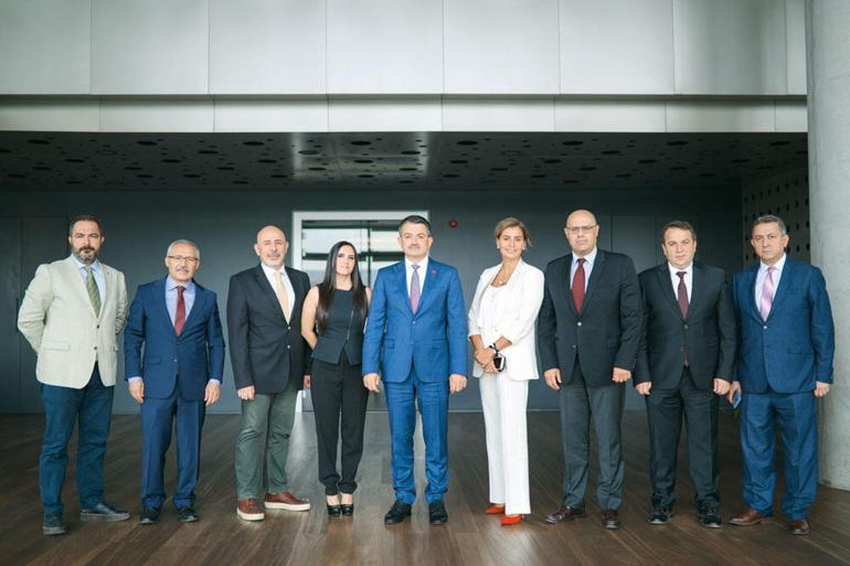 Turkey mulls buying firefighter planes from Russia