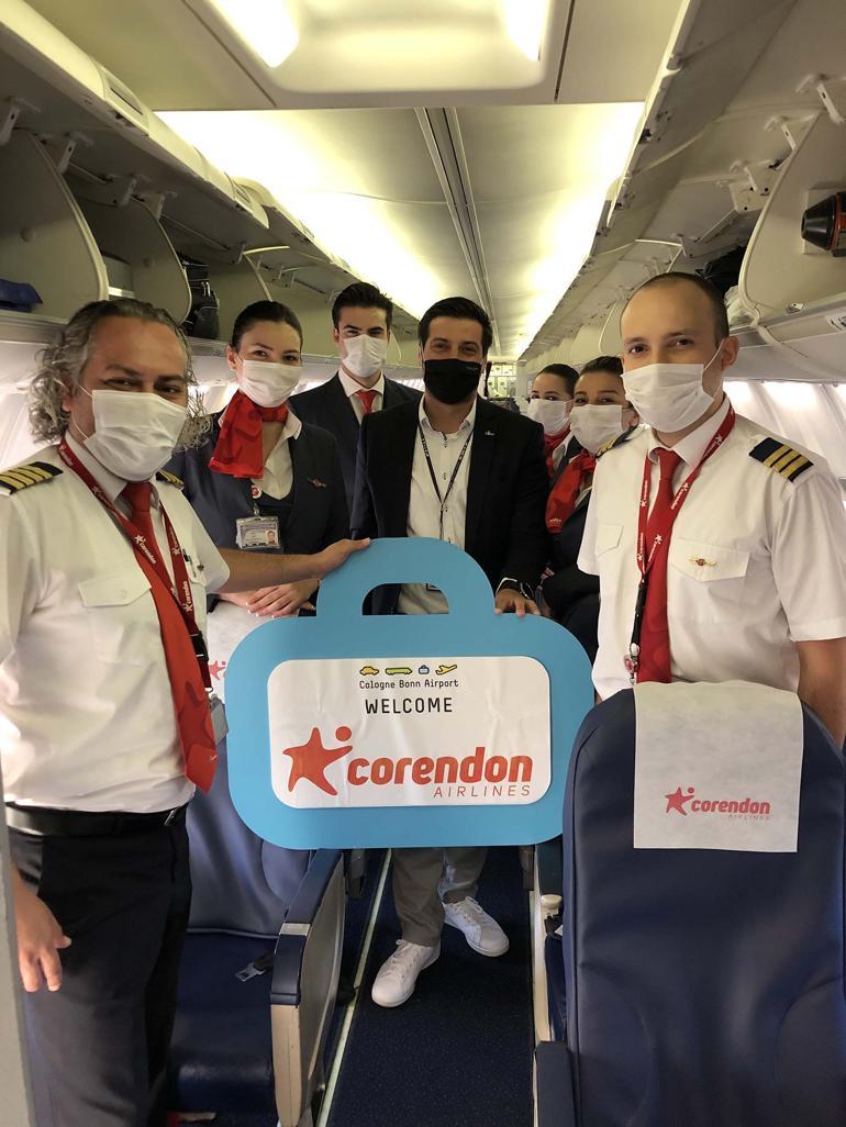 Corendon airlines авиакомпании турции. Corendon airlines самолеты. Corendon airlines самолеты. Авиакомпания корендон ручная кладь. Corendon airlines багаж и ручная.