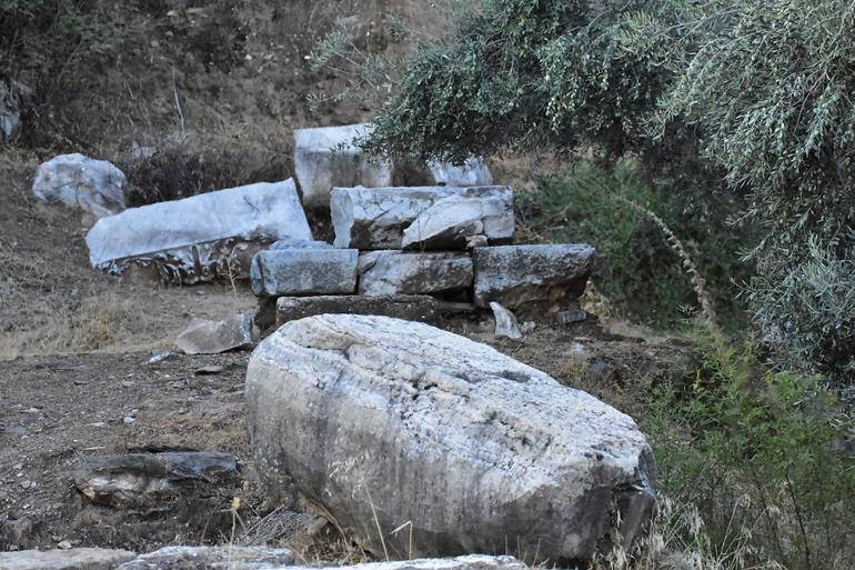 Antik çağın şifa merkezi: Acharaka Antik Kenti Antik çağın şifa merkezi: Acharaka Antik Kenti