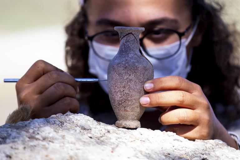 Ancient kitchen, ‘women’s room’ found in Patara