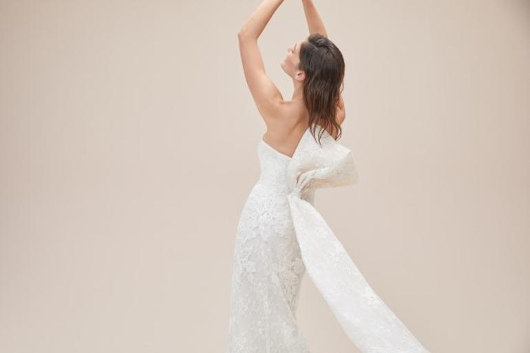Oleg Cassini 2021 Gelinlik Koleksiyonu