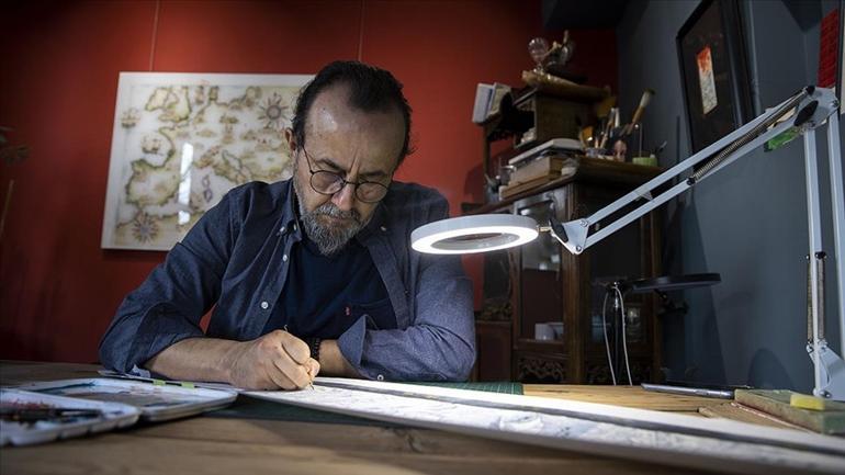 Turkish miniaturist unravels intriguing world of miniature art