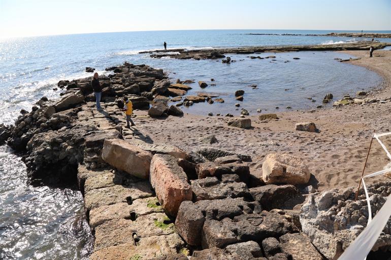 Low tide reveals ruins of ancient port in southern Turkey