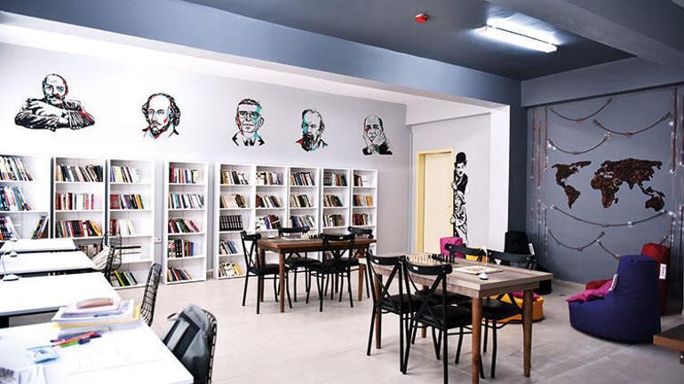 Idealist teachers volunteer to repair village schools, help children