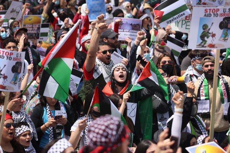 Israel launches intense attacks in Gaza as Sunday becomes deadliest day