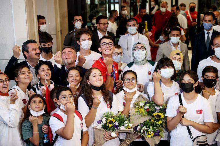Turkey’s new Olympic medalist returns home to hero’s welcome