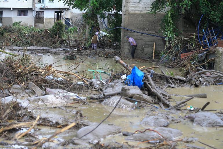 Son dakika haber... Sel felaketinde son durum... Her şey 5 dakikada oldu İşte Kastamonu Bozkurt, Bartın ve Sinoptaki yeni gelişmeler...