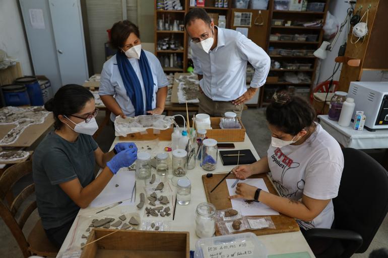 Religious sites, Cybele figurines discovered in Bergama