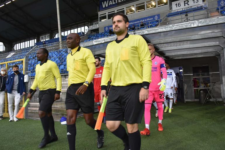 Irkçılığa üç gol