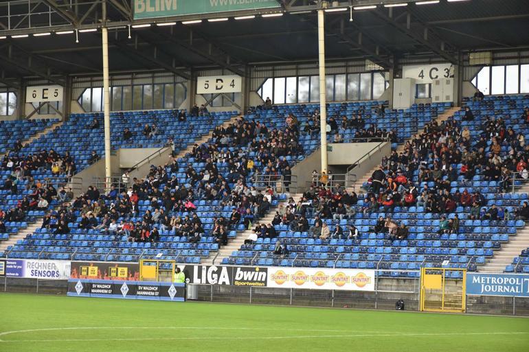 Irkçılığa üç gol