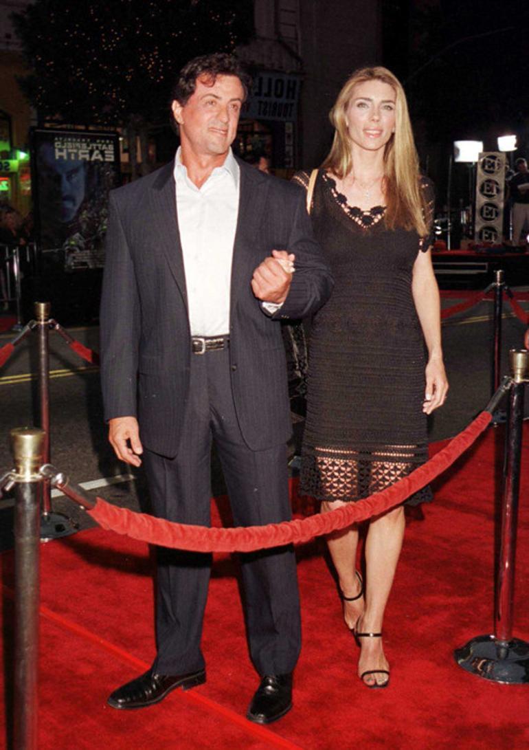 Sylvester Stallone ile Jennifer Flavin boşanıyor: 25 yılı bir kalemde silip attı