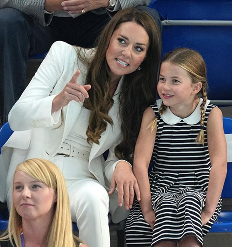 Kızının tuvalete gitmesi gerekti... Kate görenleri şoke etti