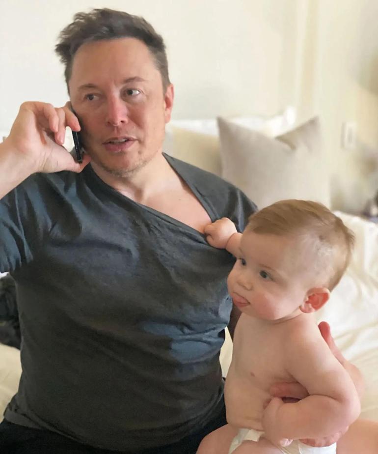 Elon Musk’ın gizli çocuğu ortaya çıktı Ünlü şarkıcıdan üçüncü çocuk: On birinci kez baba oldu