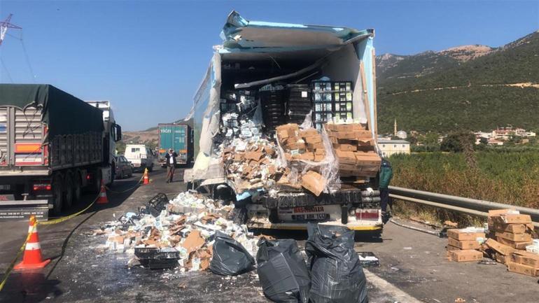 Straszliwy wypadek w Bursie: zginęło 2 kierowców ciężarówek