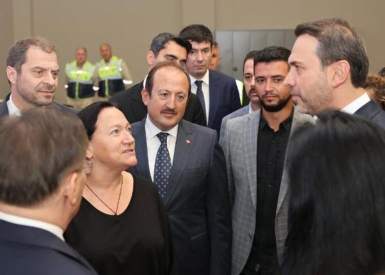 Bakan Bayraktardan Akkuyu sahasına ziyaret