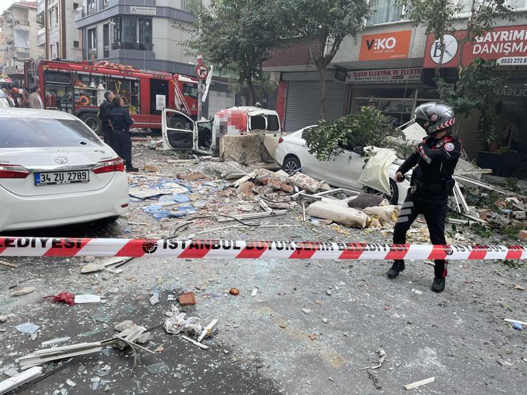 İstanbulda bir binada patlama: 3 can kaybı, 3 yaralı Sokak savaş alanına döndü