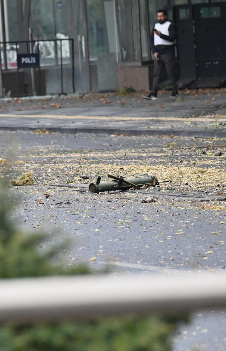 Son dakika: Ankarada bombalı saldırı girişimi... Bakan Yerlikaya: 2 terörist bombalı saldırı eyleminde bulundu