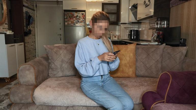 Metrobüste iğrenç olay Üniversite öğrencisi fark edince bağırdı, yolcular dövdü sonra polise teslim etti
