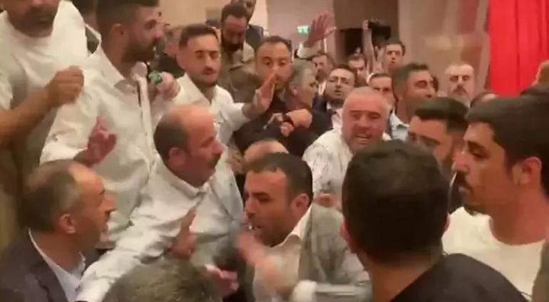 CHP İstanbul İl Kongresinde İBB Başkanı İmamoğlu’nun sözleri sloganlarla kesildi