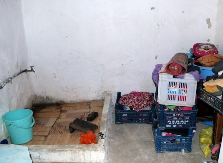 Eşi en yakın arkadaşıyla kaçtı, 4 çocuğu ile ortada kaldı
