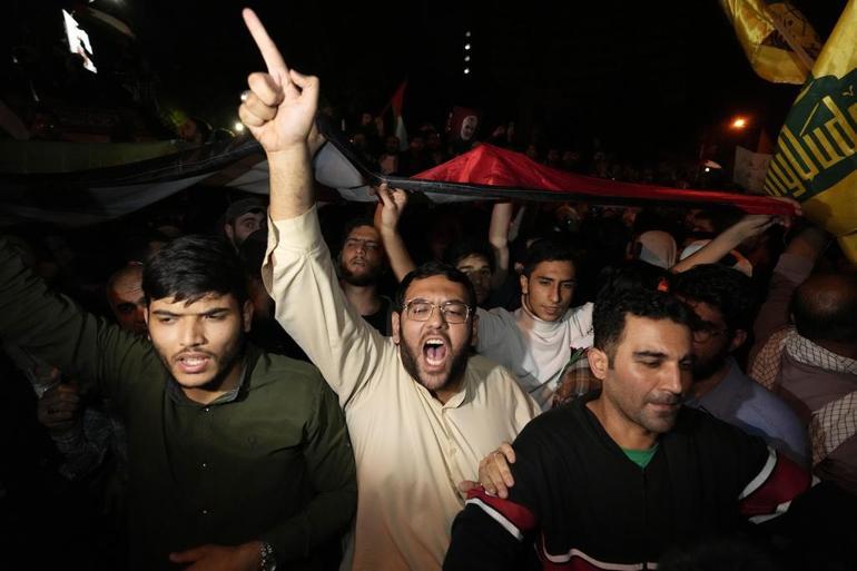 Hizbullah eşi benzeri görülmemiş öfke günü çağrısı yaptı, İran süre doldu dedi Protestolar gece boyu devam etti