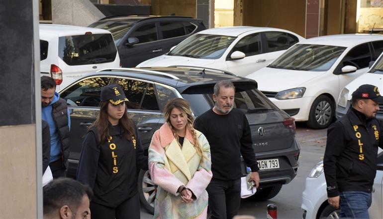 �rg�t liderine 400 y�ldan bin 328 y�la kadar hapis cezas� talebi