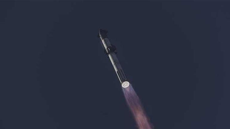 SpaceX’in Starship roketi kalkıştan 2,5 dakika sonra patladı