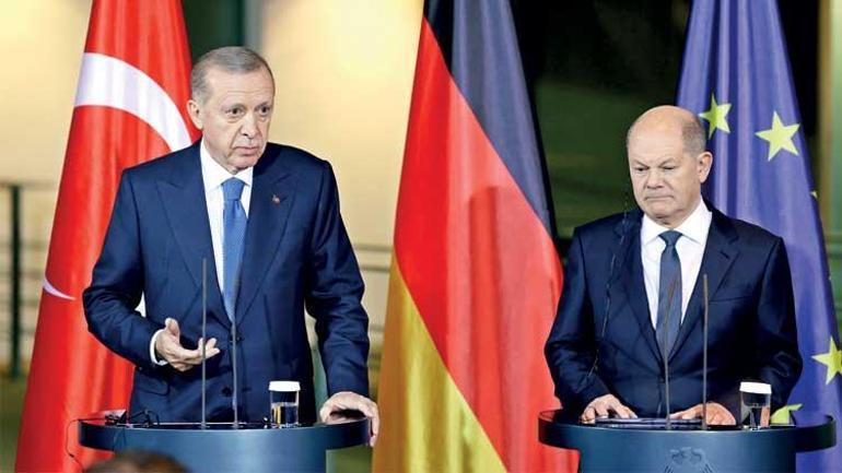 Erdoğan’dan Berlin dönüşü önemli açıklamalar: 50 artı 1’in değişmesi isabetli olur