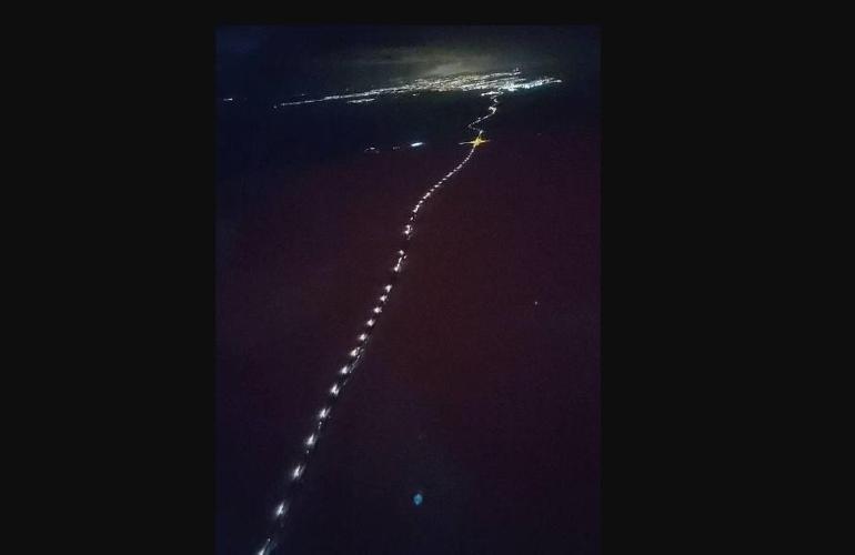 24 saatte 1000 deprem İzlandada yanardağ patladı, yetkililer alarma geçti... İnanılmaz görüntüler...