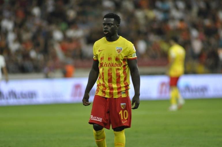 Kayserisporda Olivier Kemen, sözleşmesini feshetti