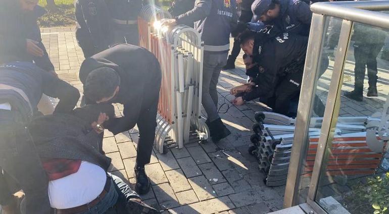 İstanbulda toplu taşıma, taksi, minibüs, okul servisi ücretlerine zam Taksiciler karar sonrası taş ve sopalarla saldırdı