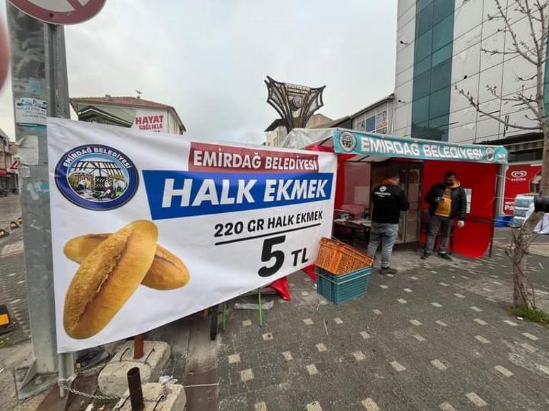 Ekmeğe zam yapan fırıncılara karşı belediyeden hamle: Yarı fiyata satılıyor