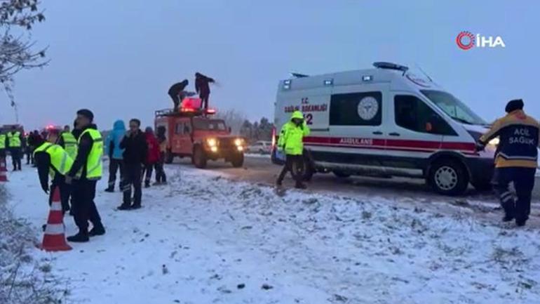 Kastamonuda otobüs devrildi Vali acı haberi açıkladı: 6 can kaybı, 33 yaralı