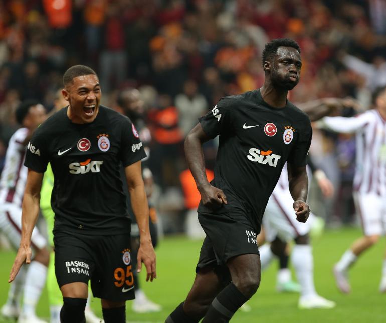 Galatasaray - Bandırmaspor maçında ilginç anlar İlk penaltıyı taş-kağıt makas belirledi, ikincide anlaşmazlık çıktı